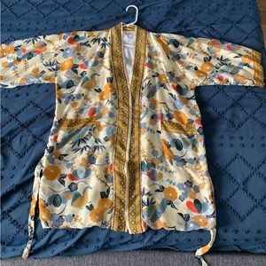 100% silk kimono style robe